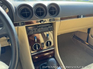 Mercedes-Benz SL W107 SL300 1989