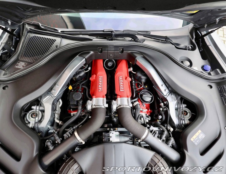 Ferrari Roma 3.9 T V8 DCT*Kamera*PDC* 2021