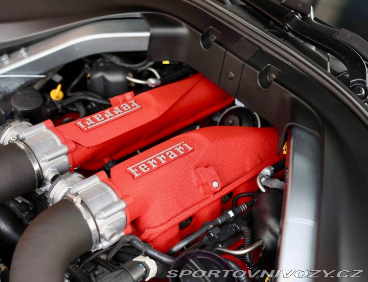 Ferrari Roma 3.9 T V8 DCT*Kamera*PDC* 2021