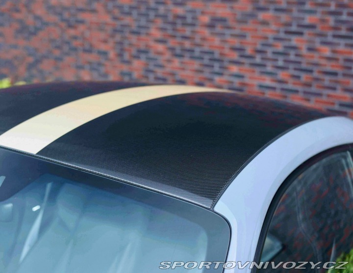 Porsche 911 GT3 Touring *Arctic šedá 2023