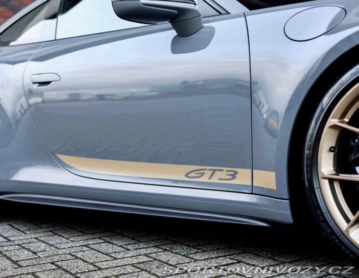 Porsche 911 GT3 Touring *Arctic šedá 2023
