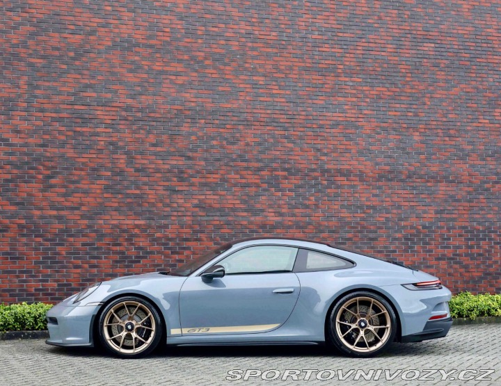 Porsche 911 GT3 Touring *Arctic šedá 2023