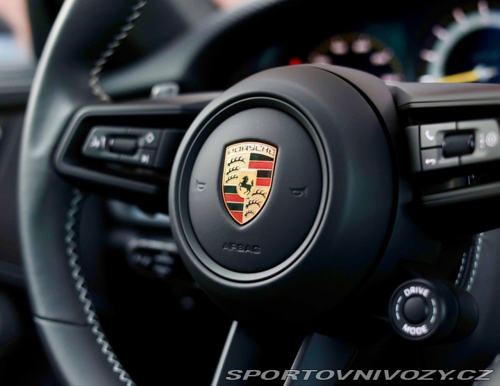 Porsche 911 GT3 Touring *Arctic šedá 2023