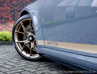 Porsche 911 GT3 Touring *Arctic šedá 2023