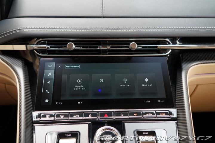 Aston Martin DB12 500kW V8 B&W Ceramic 2024
