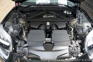 Aston Martin DB12 500kW V8 B&W Ceramic 2024