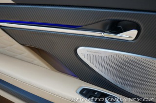 Aston Martin DB12 500kW V8 B&W Ceramic 2024