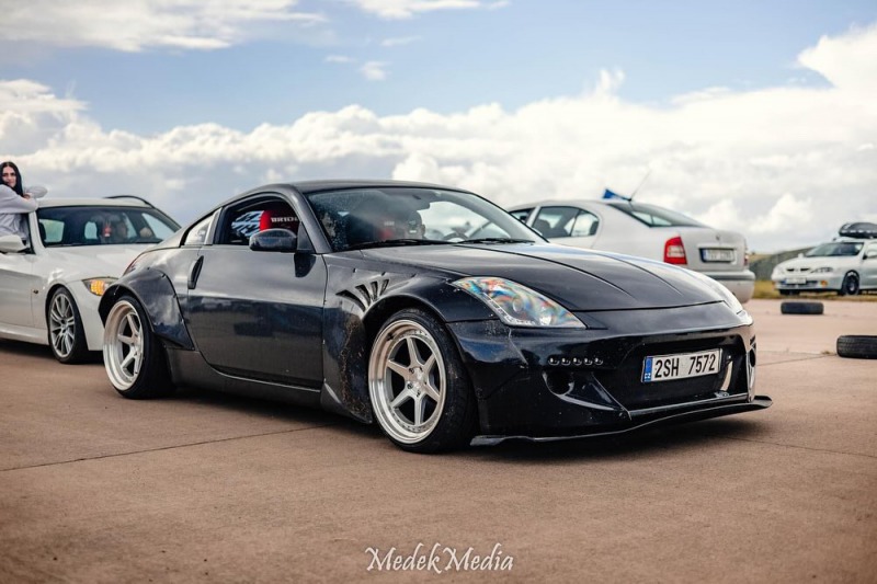 Nissan 350 Z Rocketbunny