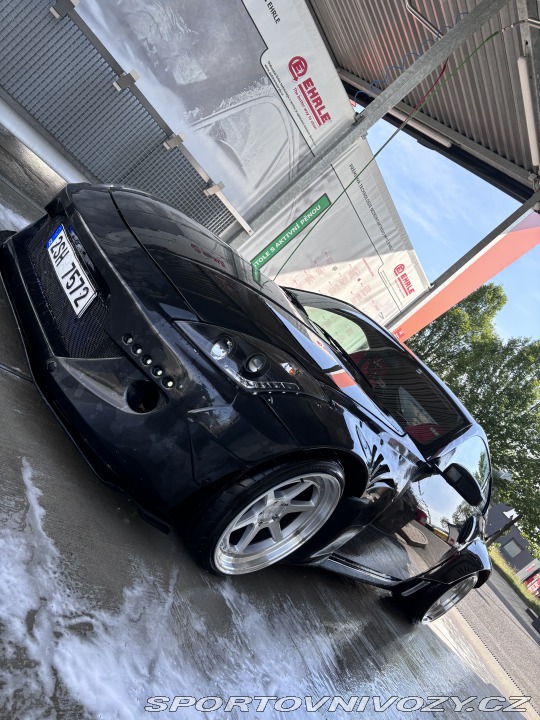 Nissan 350 Z Rocketbunny 2004