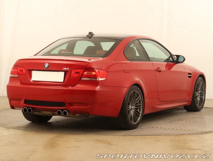 BMW M3 2009