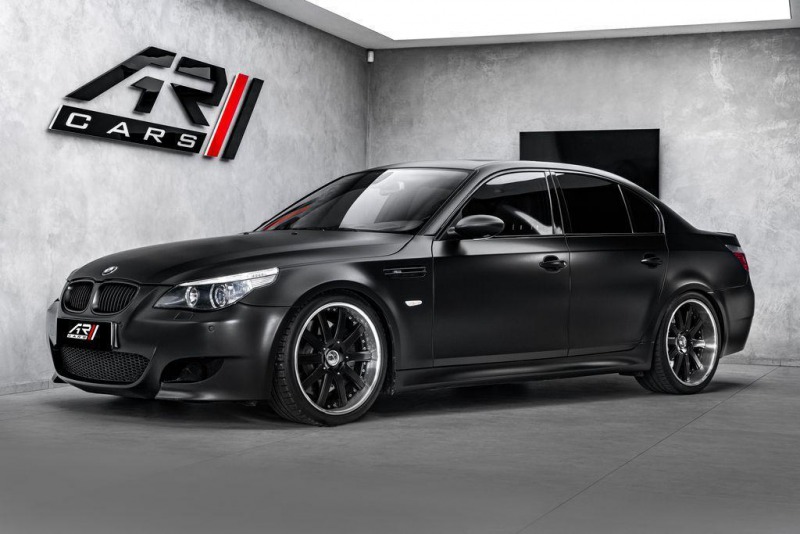 BMW M5 V10 5.0 manuál