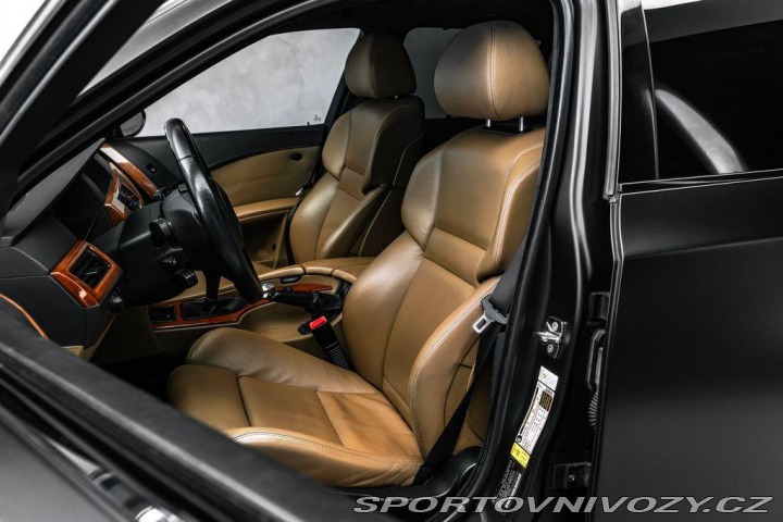 BMW M5 V10 5.0 manuál 2007