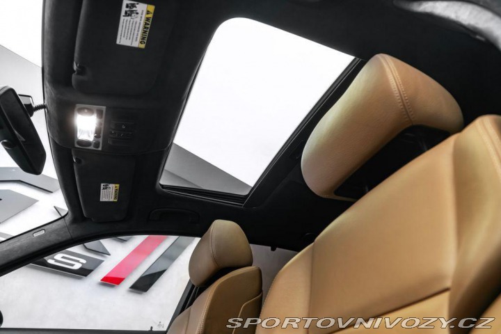 BMW M5 V10 5.0 manuál 2007
