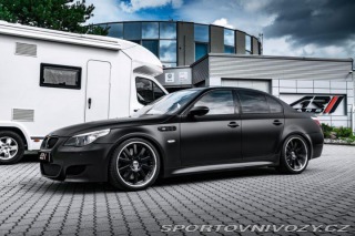 BMW M5 V10 5.0 manuál 2007
