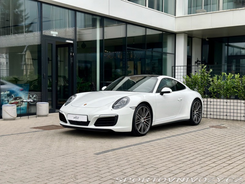 Porsche 911 Carrera 4S