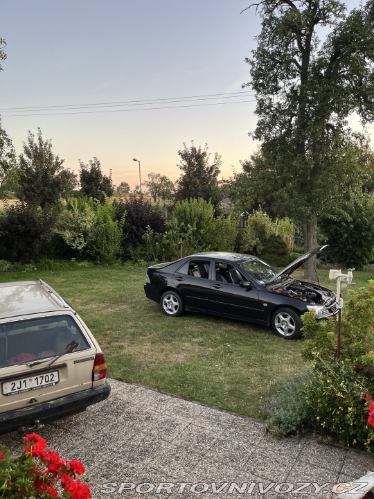 Lexus IS 200 1999