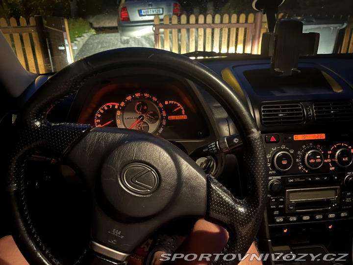 Lexus IS 200 1999