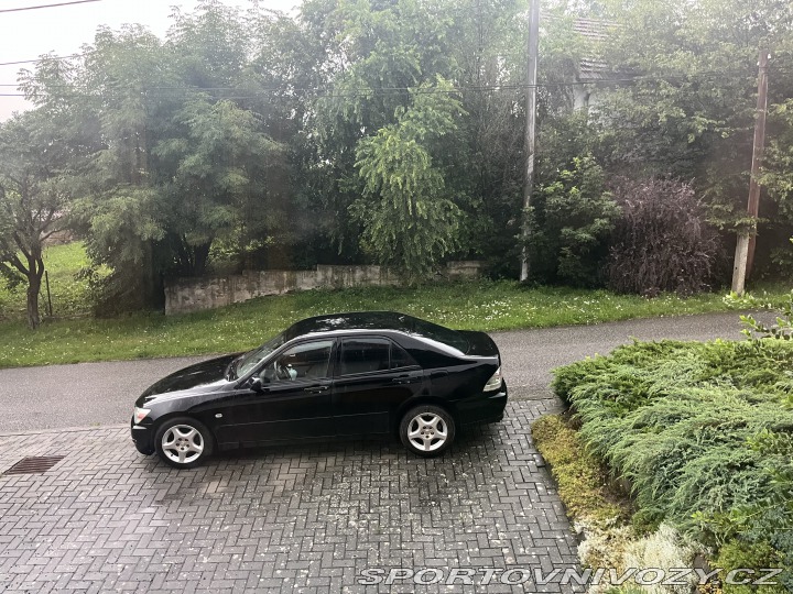 Lexus IS 200 1999