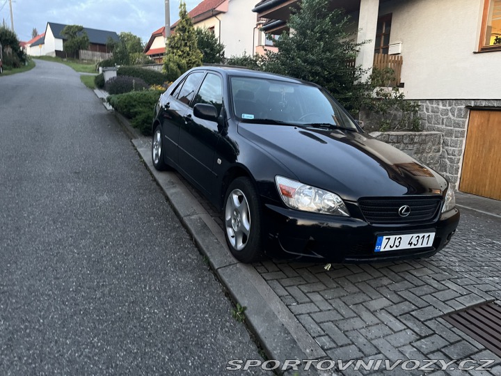 Lexus IS 200 1999