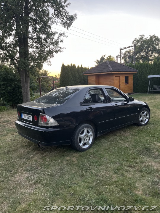 Lexus IS 200 1999