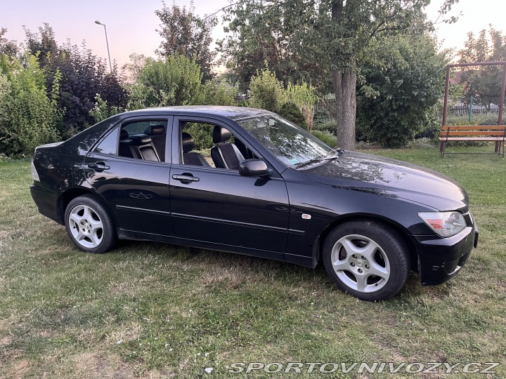 Lexus IS 200 1999