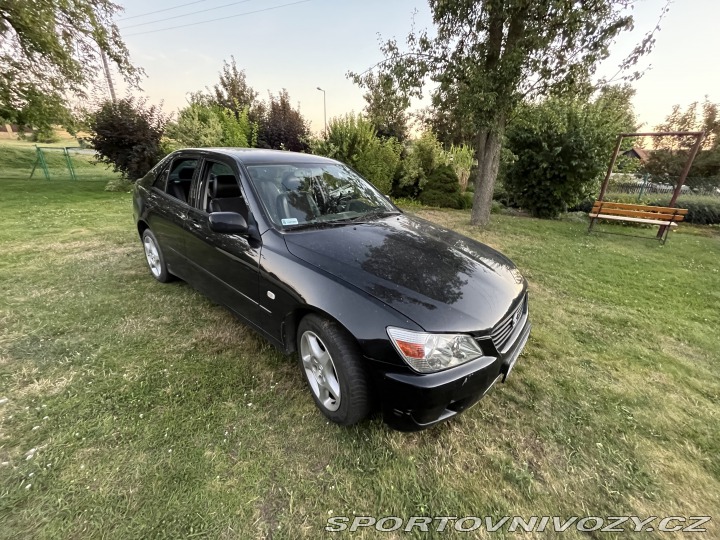 Lexus IS 200 1999