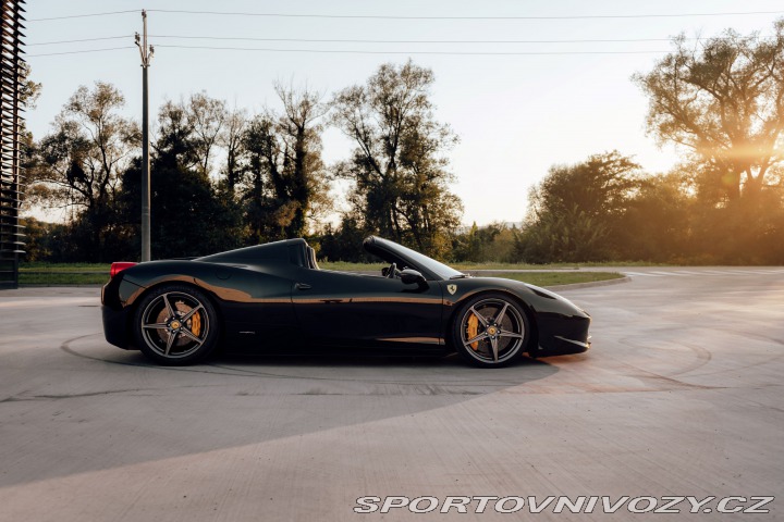 Ferrari 458 Spider 2012