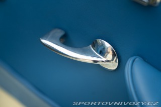 Ostatní značky Ostatní modely Studebaker AVANTI SUPERCHARGED 1963