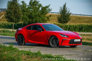 Toyota GR86 sedan 2023
