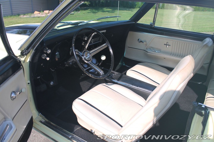 Chevrolet Camaro RS, 327 V8, 4st. manuál 1967