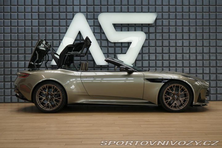 Aston Martin DB12 Volante V8 500kW Ceramic 2024