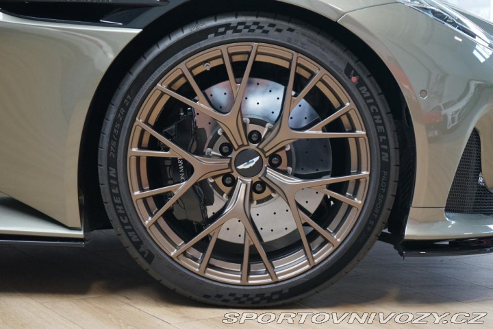 Aston Martin DB12 Volante V8 500kW Ceramic 2024