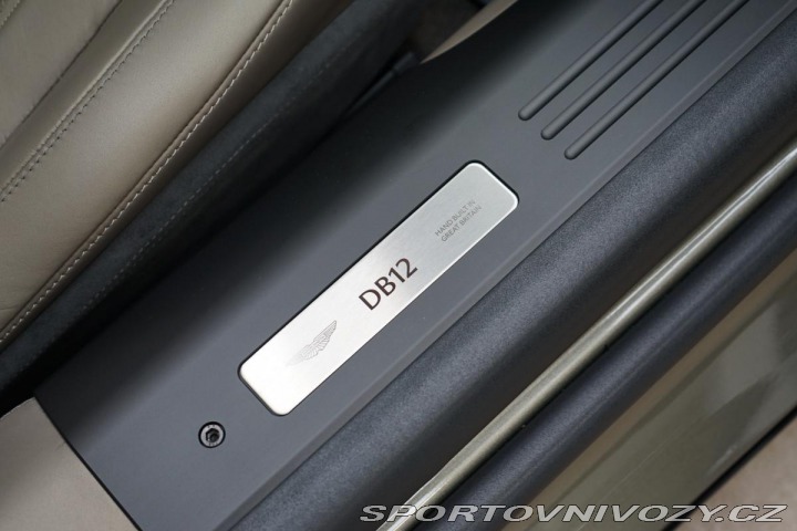 Aston Martin DB12 Volante V8 500kW Ceramic 2024
