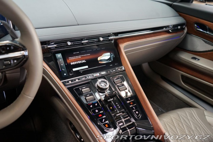 Aston Martin DB12 Volante V8 500kW Ceramic 2024