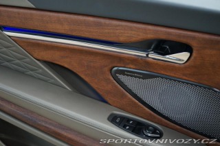 Aston Martin DB12 Volante V8 500kW Ceramic 2024