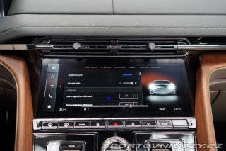 Aston Martin DB12 Volante V8 500kW Ceramic 2024