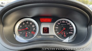 Renault Clio Sport 2.0i RS 145kW 2008