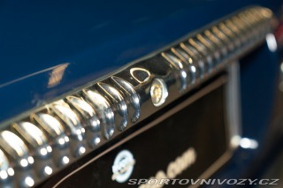 Ostatní značky Ostatní modely Daimler V8 LWB 1997