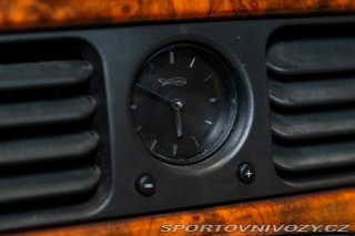 Ostatní značky Ostatní modely Daimler V8 LWB 1997