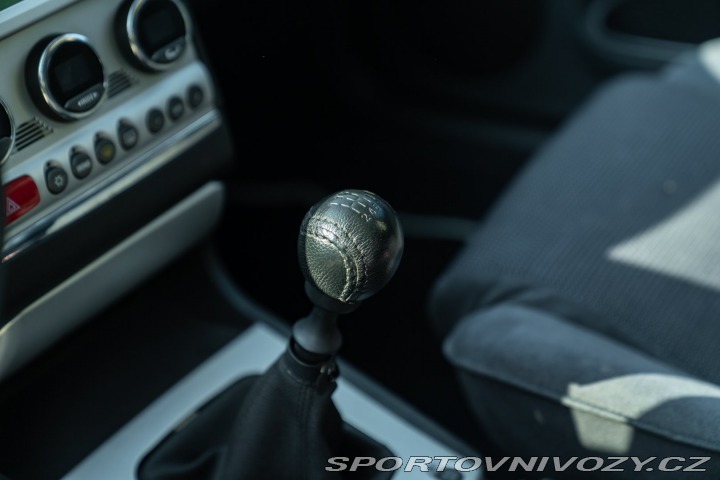 Alfa Romeo Ostatní modely 156 JTD 16V DISTINCTIVE 2004
