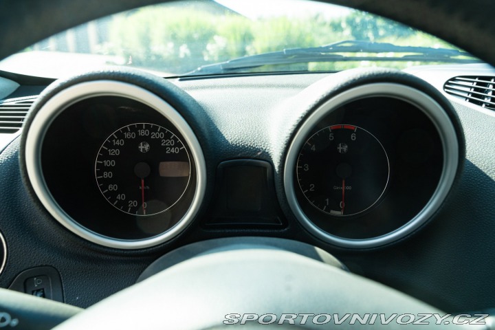 Alfa Romeo Ostatní modely 156 JTD 16V DISTINCTIVE 2004
