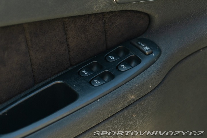Alfa Romeo Ostatní modely 156 JTD 16V DISTINCTIVE 2004