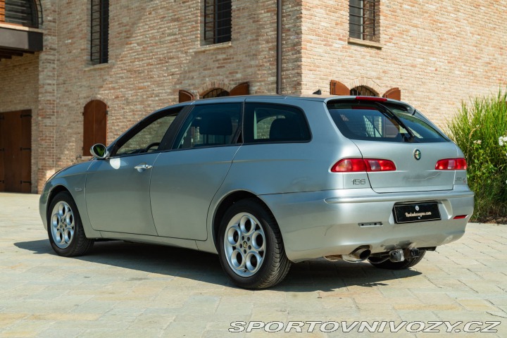 Alfa Romeo Ostatní modely 156 JTD 16V DISTINCTIVE 2004