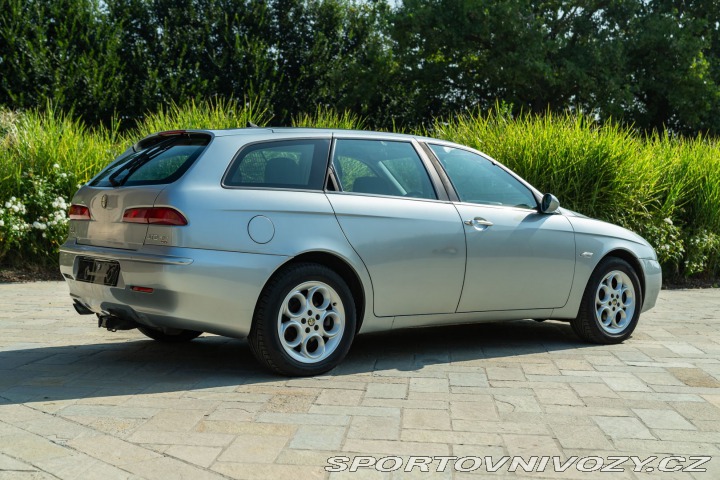 Alfa Romeo Ostatní modely 156 JTD 16V DISTINCTIVE 2004