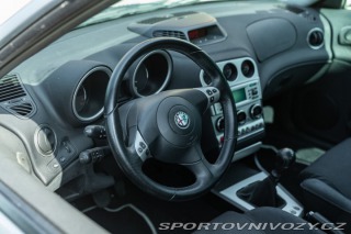 Alfa Romeo Ostatní modely 156 JTD 16V DISTINCTIVE 2004