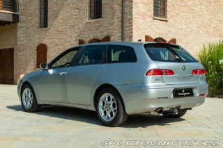Alfa Romeo Ostatní modely 156 JTD 16V DISTINCTIVE 2004