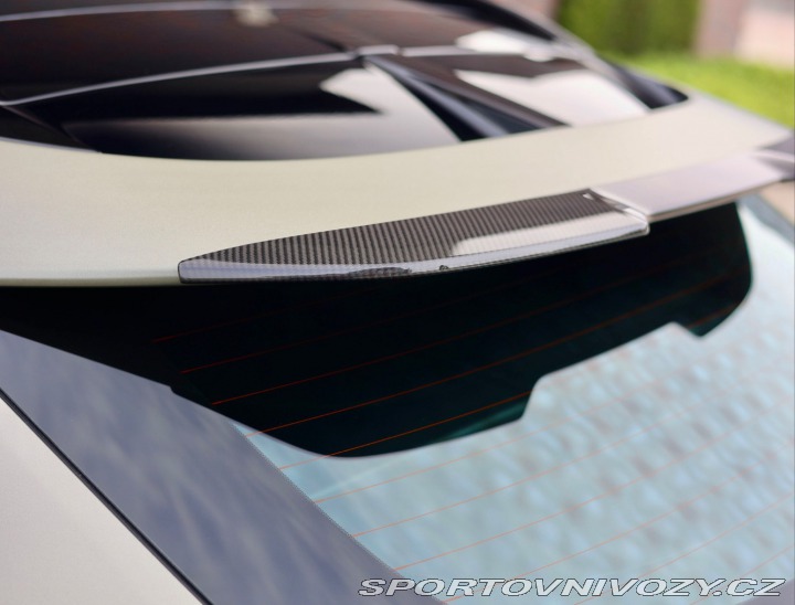 Aston Martin DBX 707 *PLNÁ VÝBAVA*Q-Satin 2023
