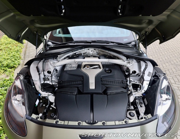 Aston Martin DBX 707 *PLNÁ VÝBAVA*Q-Satin 2023