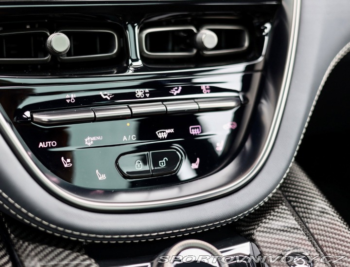 Aston Martin DBX 707 *PLNÁ VÝBAVA*Q-Satin 2023