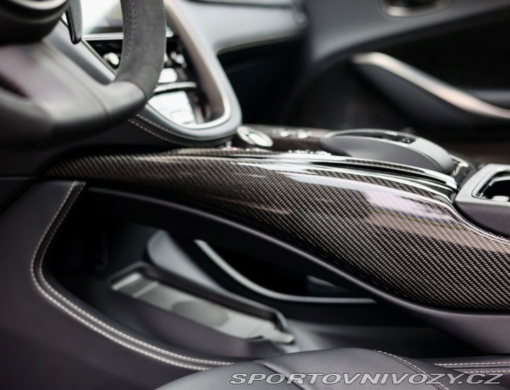 Aston Martin DBX 707 *PLNÁ VÝBAVA*Q-Satin 2023